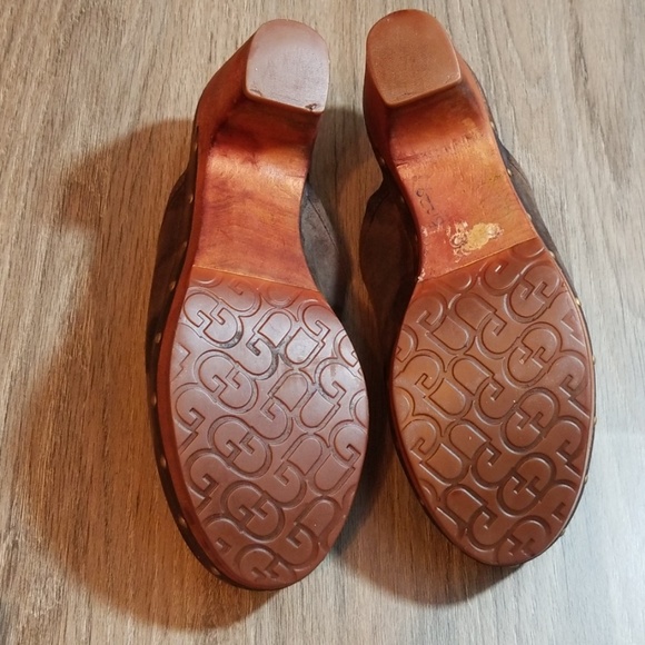 Women's Brown Suede UG - Picture 5 of 5